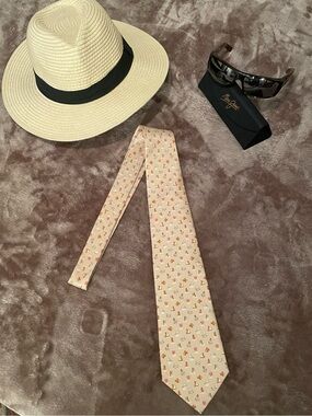Salvatore Ferragamo Beige Silk Tie with Pastel Nautical Motifs